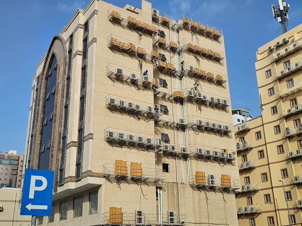 مشروع فندق جوهرة الديار